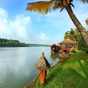 Resort Fragrant Nature Backwater & Ayurveda Spa, Kollam