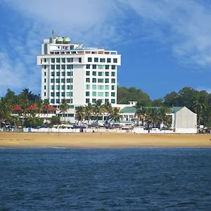 Hotel The Quilon Beach And Convention Center, Kollam